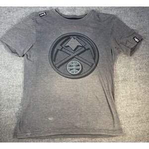 Denver Nuggets UNK NBA Gray Graphic T Shirt Men's Large Basketball Logo Tee